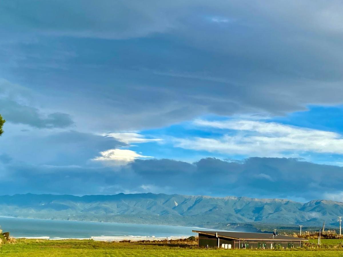 “The Cliffs” Humpridge View Motels Tuatapere Buitenkant foto
